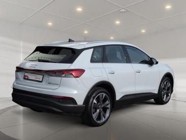 Audi Q4 E-tron 40 E-tron — photo 6