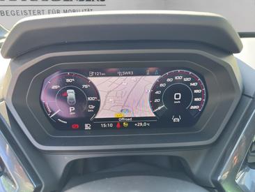 Audi Q4 E-tron 40 E-tron — photo 13