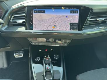 Audi Q4 E-tron 40 E-tron — photo 15