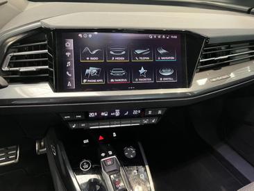 Audi Q4 E-tron 45 E-tron Quattro — photo 11