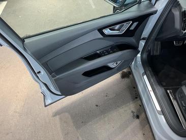 Audi Q4 E-tron 45 E-tron Quattro — photo 13