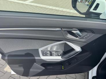 Audi Q3 40 TFSI Quattro — photo 16