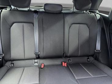 Audi Q4 E-tron 40 E-tron — photo 8