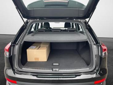 Audi Q4 E-tron 40 E-tron — photo 12