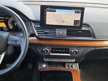Audi Q5 50 TFSI E Quattro — photo 10