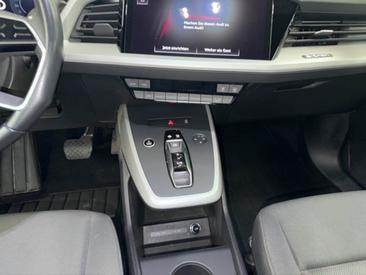 Audi Q4 E-tron 40 E-tron — photo 11
