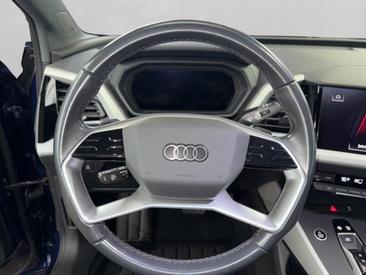 Audi Q4 E-tron 40 E-tron — photo 13
