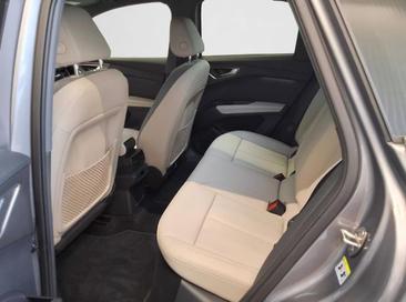 Audi Q4 E-tron 45 E-tron Quattro — photo 4