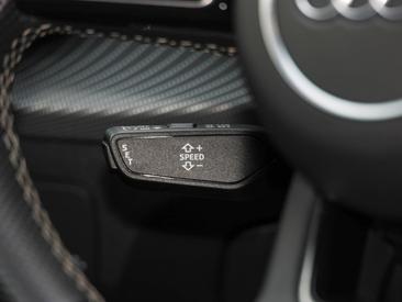 Audi Q2 S Line 35 TDI S Tronic — photo 15