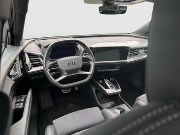 Audi Q4 E-tron 45 E-tron Quattro — photo 12