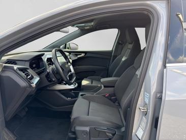 Audi Q4 E-tron 50 E-tron Quattro — photo 8