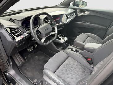 Audi Q4 E-tron 45 E-tron Quattro — photo 13