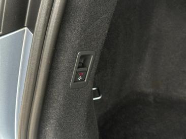 Audi Q4 E-tron 40 E-tron — photo 7