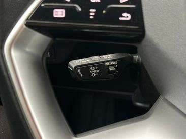 Audi Q4 E-tron 40 E-tron — photo 13