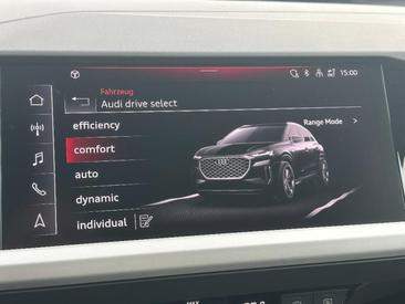 Audi Q4 E-tron 40 E-tron — photo 18