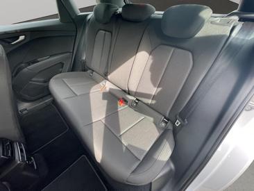 Audi Q4 E-tron 40 E-tron — photo 17