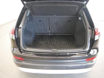 Audi Q4 E-tron 45 E-tron Quattro — photo 7