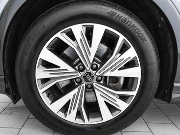 Audi Q4 E-tron 45 E-tron Quattro — photo 3