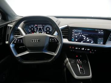 Audi Q4 E-tron 45 E-tron Quattro — photo 10