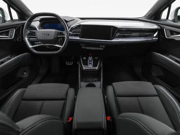Audi Q4 E-tron 45 E-tron Quattro — photo 7