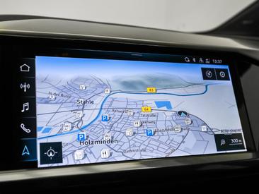 Audi Q4 E-tron 45 E-tron Quattro — photo 11