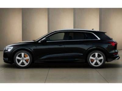 Audi E-tron Advanced 55 Quattro
