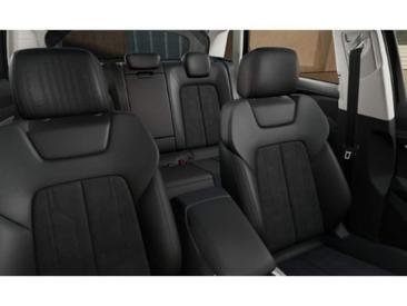 Audi E-tron Advanced 55 Quattro — photo 7