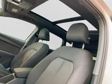 Audi Q4 E-tron 40 E-tron — photo 11