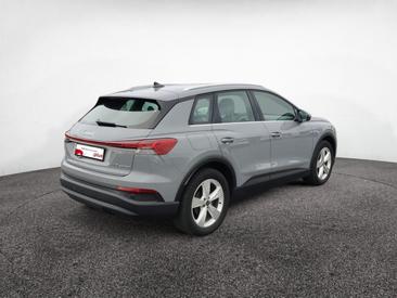 Audi Q4 E-tron 40 E-tron — photo 6
