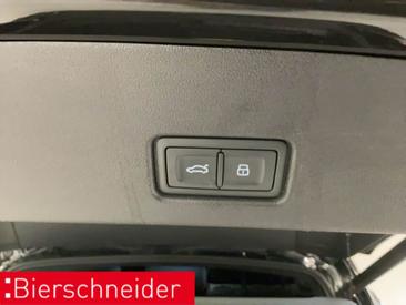 Audi Q4 E-tron 50 E-tron Quattro — photo 18