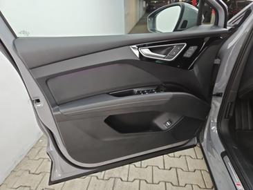 Audi Q4 E-tron 40 E-tron — photo 6