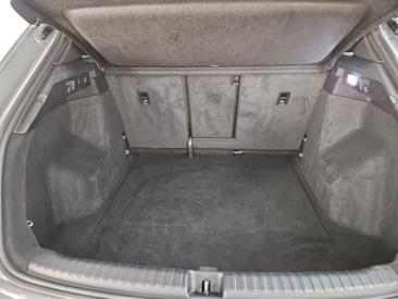 Audi Q4 E-tron 40 E-tron — photo 12