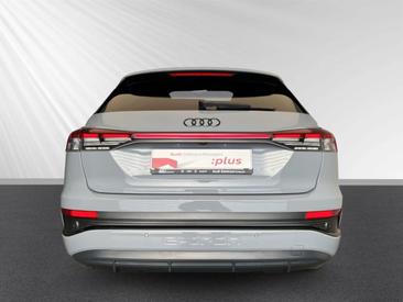Audi Q4 E-tron 45 E-tron Quattro — photo 3
