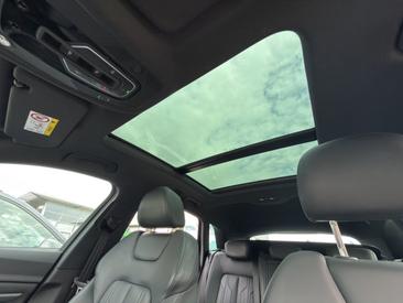 Audi E-tron 55 Quattro — photo 17