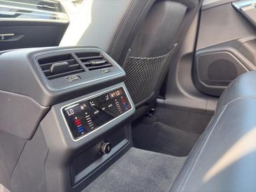 Audi A6 Avant 50 TDI Quattro — photo 17