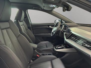 Audi Q4 E-tron 45 E-tron Quattro — photo 9
