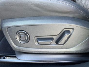 Audi Q4 E-tron 45 E-tron Quattro — photo 16