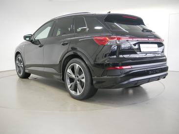 Audi Q4 E-tron 40 E-tron — photo 5