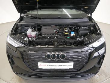 Audi Q4 E-tron 40 E-tron — photo 17