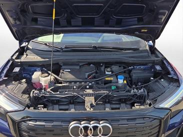 Audi Q4 E-tron 45 E-tron Quattro — photo 18