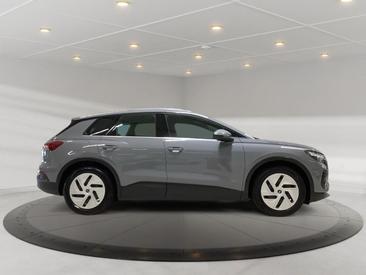 Audi Q4 E-tron 40 E-tron — photo 4
