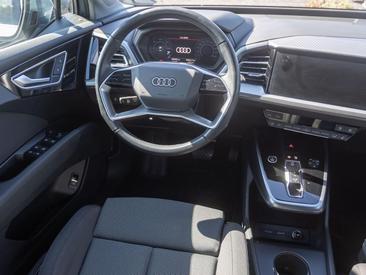 Audi Q4 E-tron 40 E-tron — photo 20