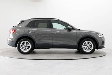 Audi Q3 40 TDI Quattro — photo 6