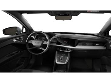 Audi Q4 E-tron 40 E-tron — photo 5