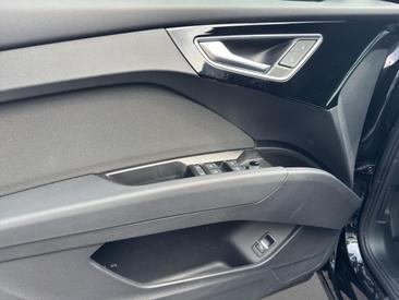 Audi Q4 Sportback E-tron 35 E-tron — photo 13