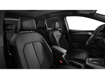 Audi Q4 E-tron 40 E-tron — photo 6