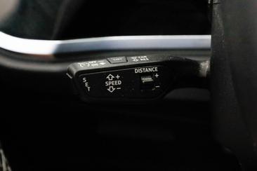 Audi Q3 40 TDI Quattro — photo 21
