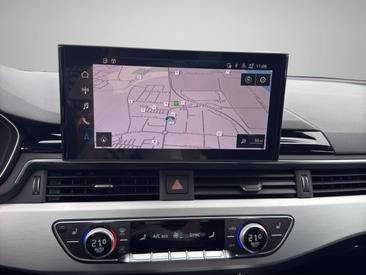 Audi A4 Avant S Line 45 TFSI Quattro — photo 15