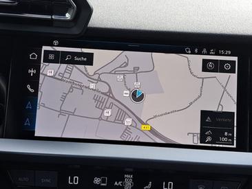 Audi A3 Advanced 35 TFSI S Tronic — photo 18