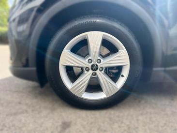 Audi Q4 E-tron 35 E-tron — photo 5